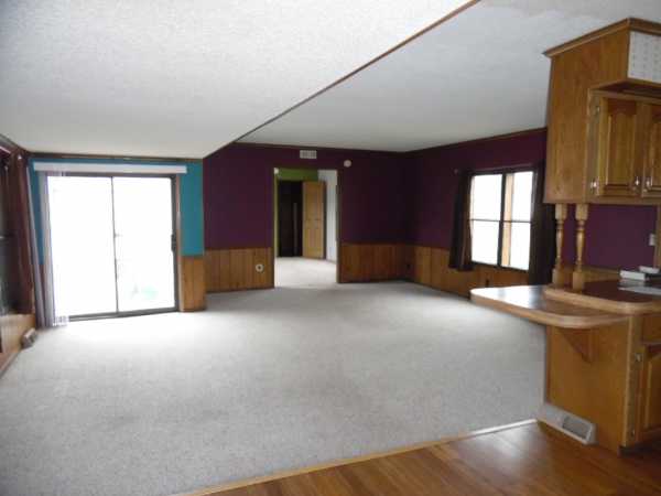 Timberline Estates 126 Emory Oak DriveCoopersville, MI 49404