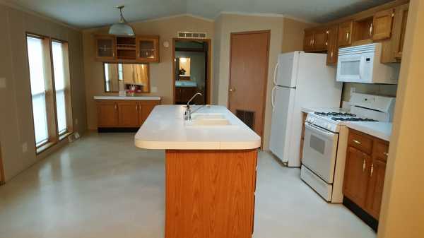 River Haven 14433 Silverbrook DriveGrand Haven, MI 49417