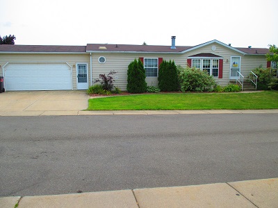 Waverly Shores Village 11652 Crystal HarborHolland, MI 49424