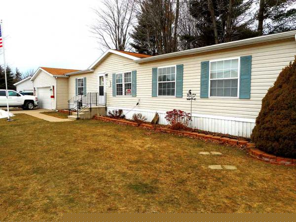 Hidden Forest 177 N. Birch View Dr.Ludington, MI 49431