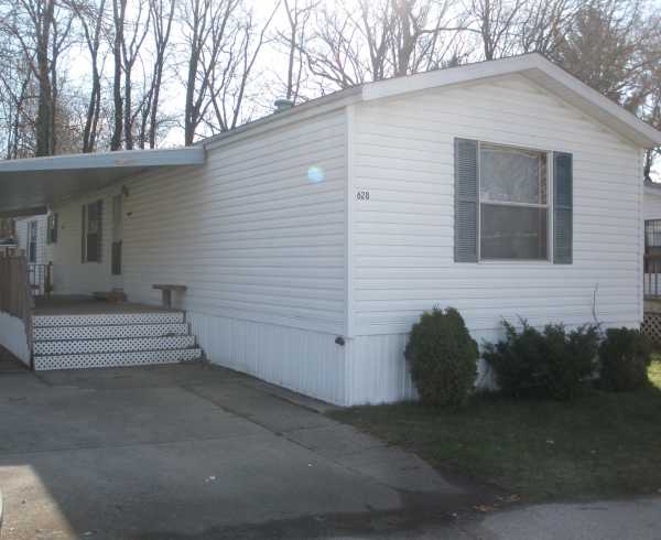 Apple Carr Village 628 HarvestMuskegon, MI 49442