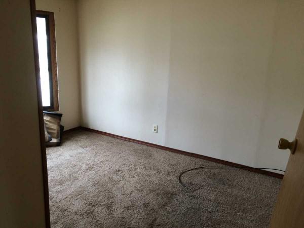 Clover Estates Mobile Home Community 3310 BeechnutMuskegon, MI 49444