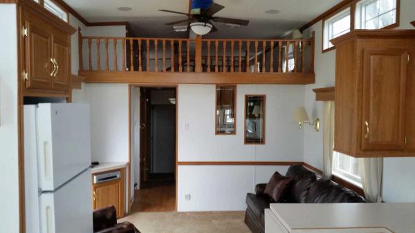 North Shore Mobile Home Community and RV 17990 North Shore Unit 18Spring Lake, MI 49456
