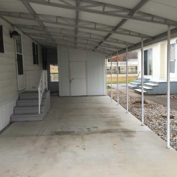 Brookshire Meadows East7831 Tree SwallowGrand Rapids, MI 49508