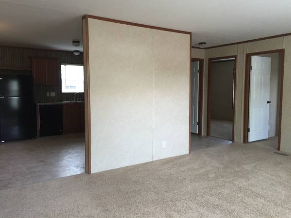 Camelot Manor 276 N. HarewoodGrand Rapids Mi, MI 49548