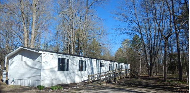 8282 Miller RdAlanson, MI, 49706Emmet County