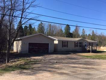 126 Midway DrNegaunee, MI, 49866Marquette County