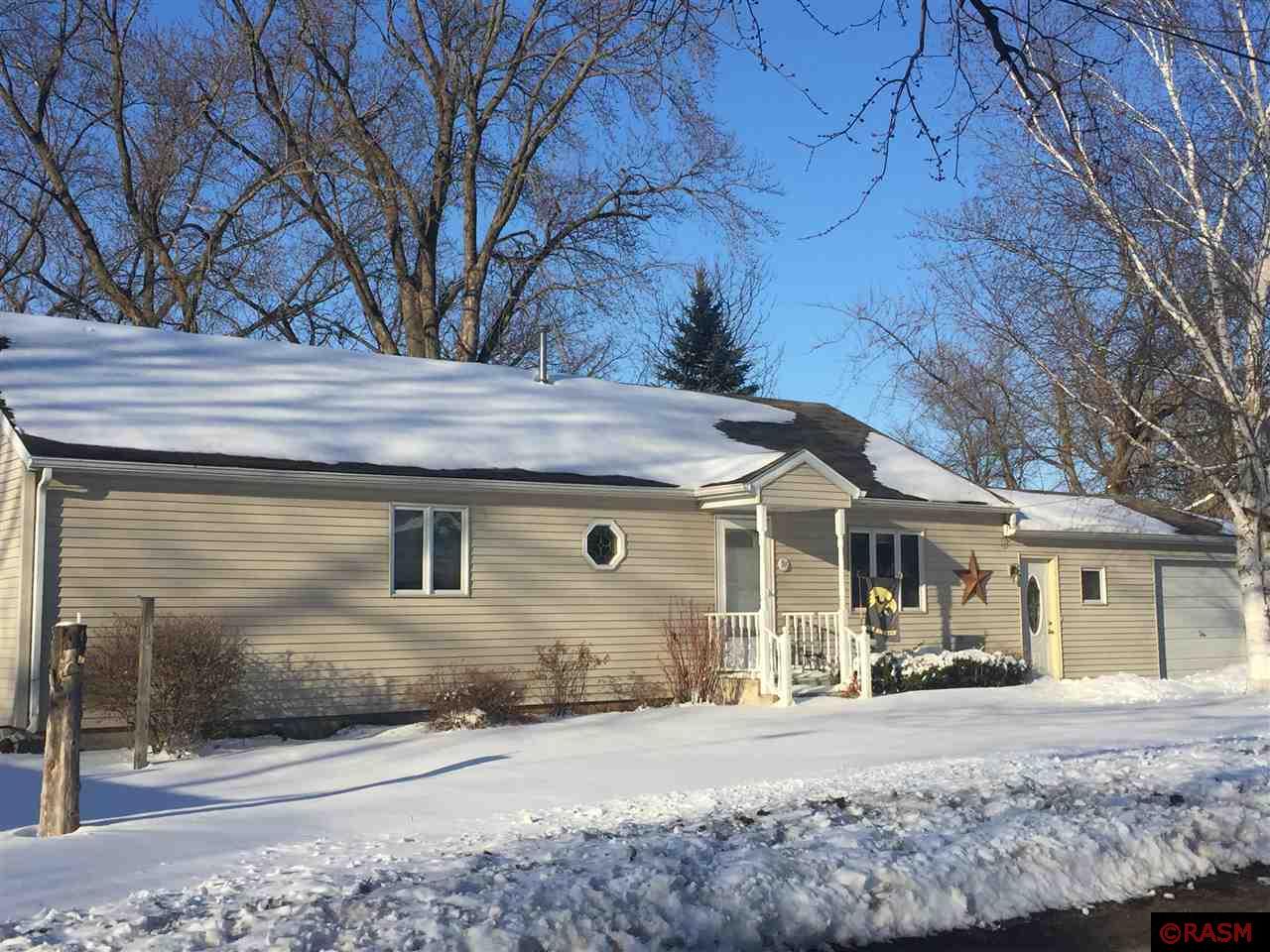 315 W 7th, Swea City, MN 50590