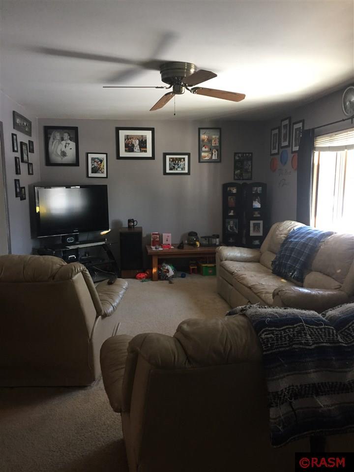 315 W 7th, Swea City, MN 50590