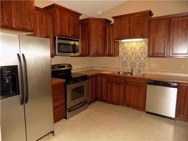 1357 Jasmine Ct SCambridge, MN, 55008Isanti County