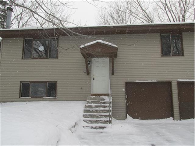 9829 Cord St NECircle Pines, MN, 55014Anoka County