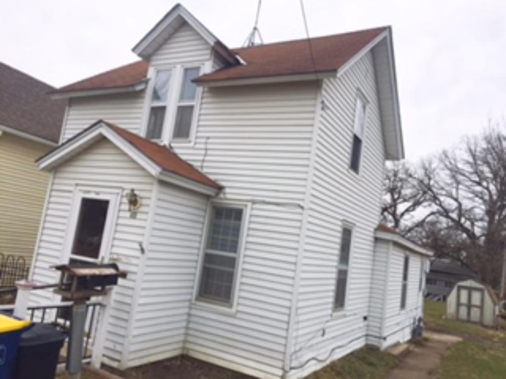 115 2nd Avenue SW, Faribault, MN 55021