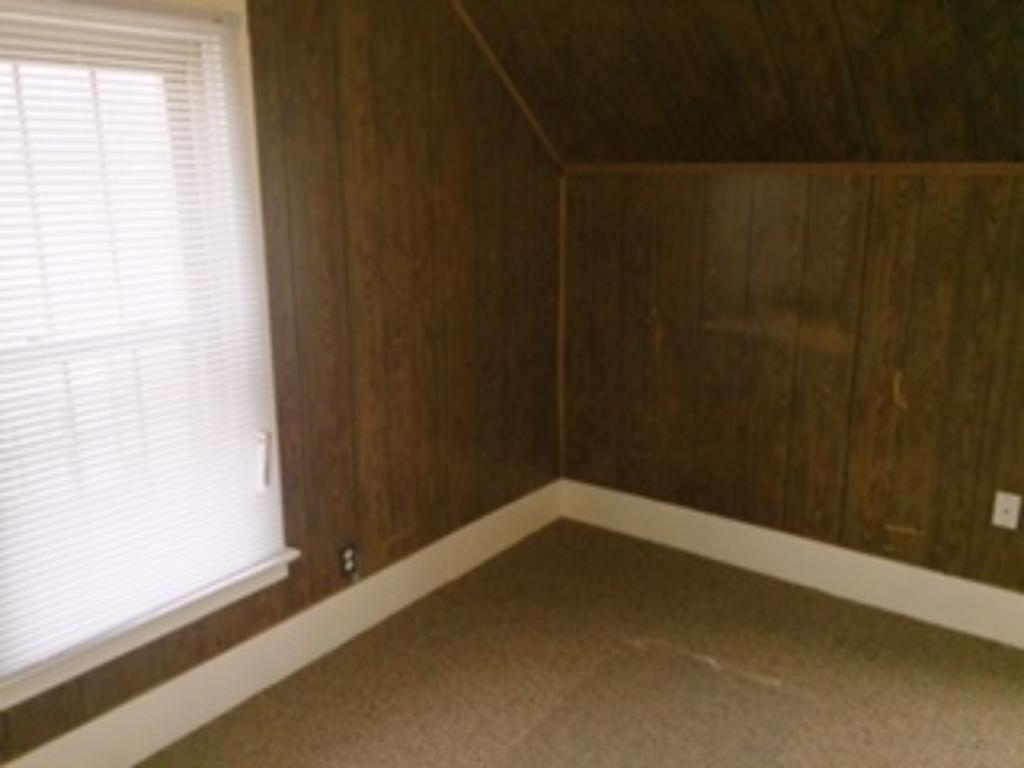 115 2nd Avenue SW, Faribault, MN 55021