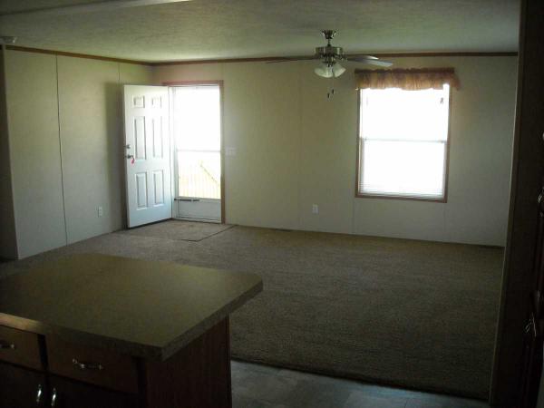 North Creek Mobile Home Community 17365 North Creek DriveFarmington, MN 55024