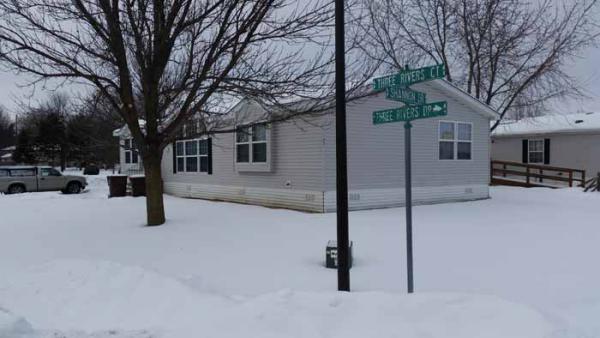 Three Rivers Mobile Home Park 71 Shannon DriveHastings, MN 55033