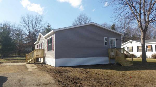 Three Rivers Mobile Home Park 41 Amelia AvenueHastings, MN 55033