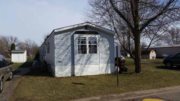Three Rivers Mobile Home Park 26 Shannon DriveHastings, MN 55033