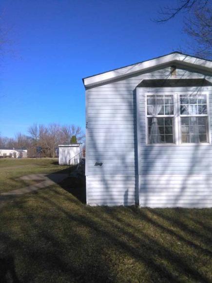 Three Rivers Mobile Home Park 26 Shannon DriveHastings, MN 55033