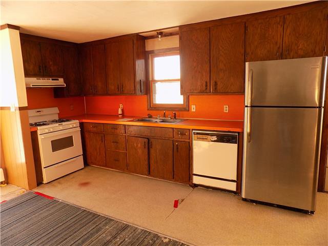 4136 253rd Ave NEIsanti, MN, 55040Isanti County