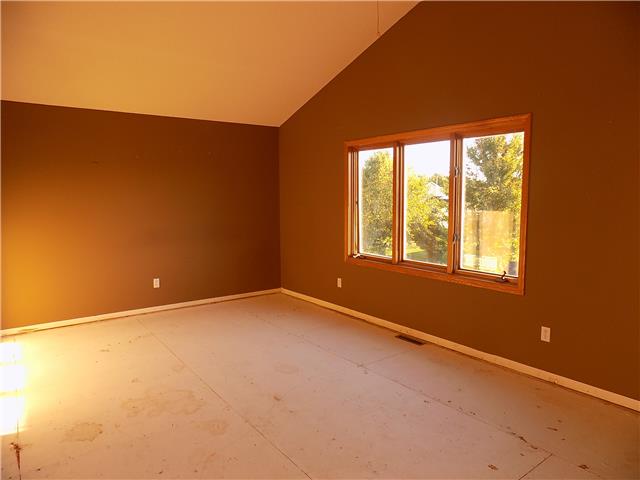 800 Rum River Dr SWIsanti, MN, 55040Isanti County