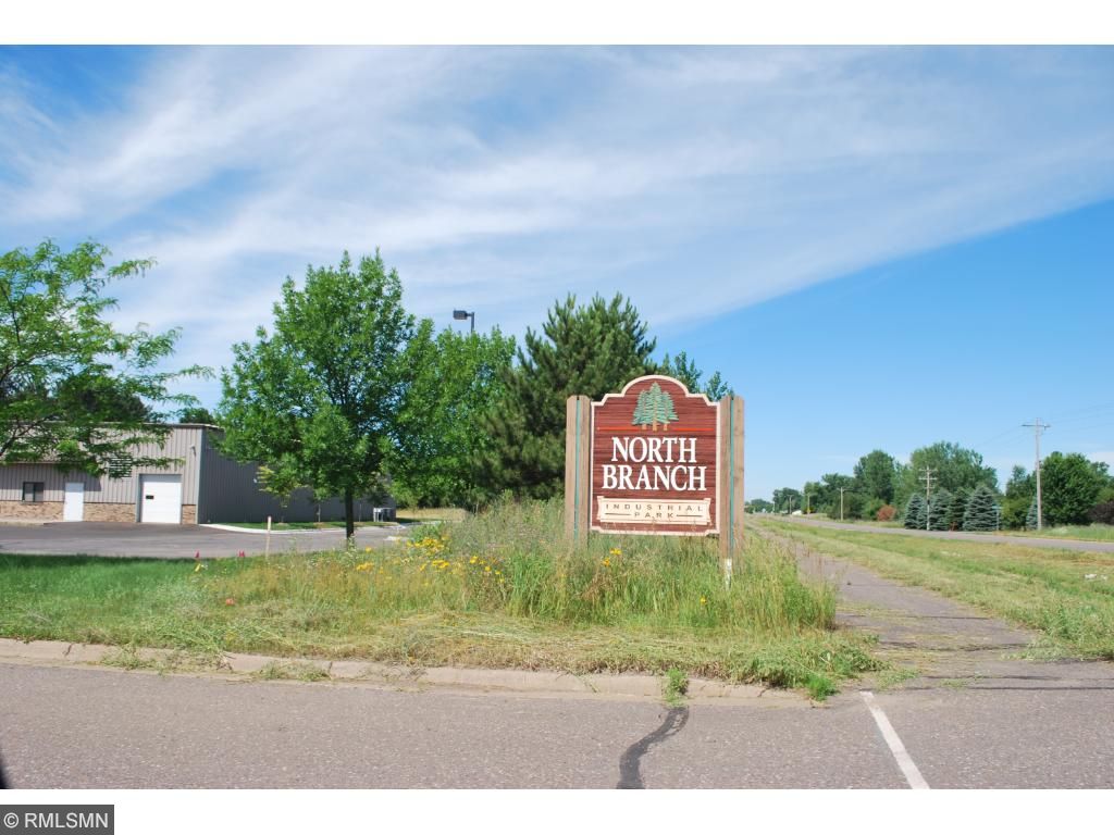 6712 399th Street, North Branch, MN 55056