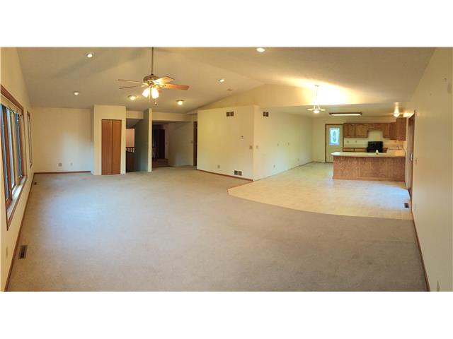 6021 371st StNorth Branch, MN, 55056Chisago County