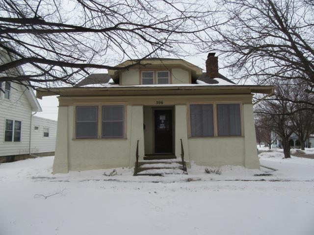 506 S Oak AveOwatonna, MN, 55060Steele County