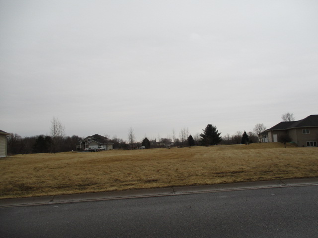 700 S Newberry Ave, Rush City, MN 55069