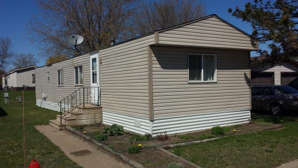 Woodhaven Manufactured Home Community 4107 233rd Ln NWSaint Francis, MN 55070