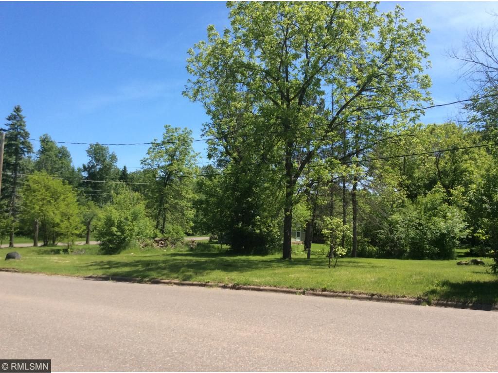 421 Division Street, Sandstone, MN 55072