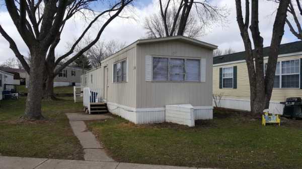 Skyline Village 14 Bryan AveInver Grove Heights, MN 55076