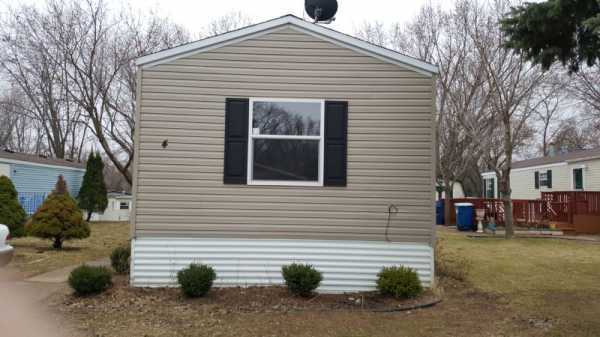Skyline Village 4 Capital DrInver Grove Heights, MN 55076