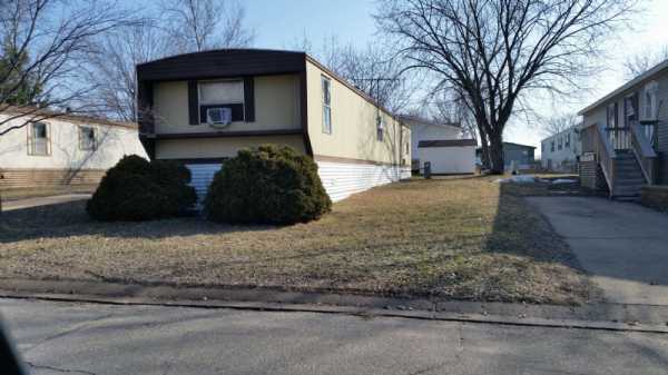 Emerald Hills Village 8490 Ashton Ave.Inver Grove Heights, MN 55077