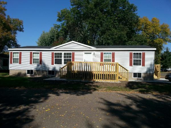 Sunrise Estates 5385 Stacy TrailStacy, MN 55079