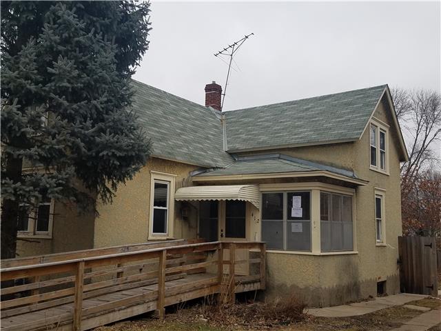 412 View StSaint Paul, MN, 55102Ramsey County
