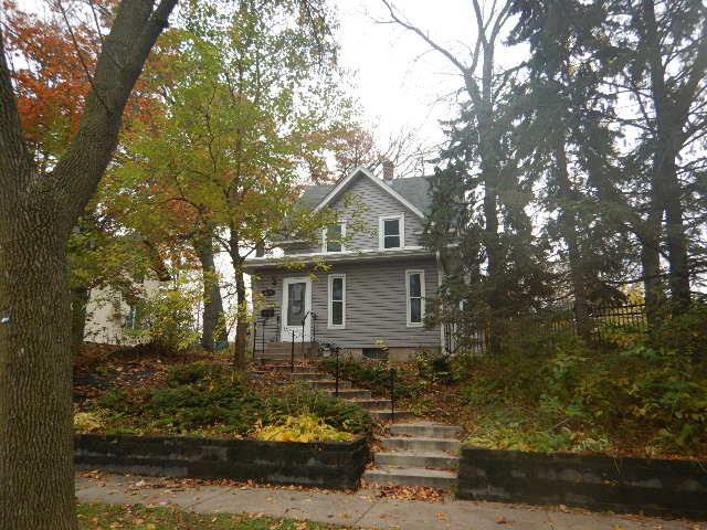 1734 Englewood AveSaint Paul, MN, 55104Ramsey County