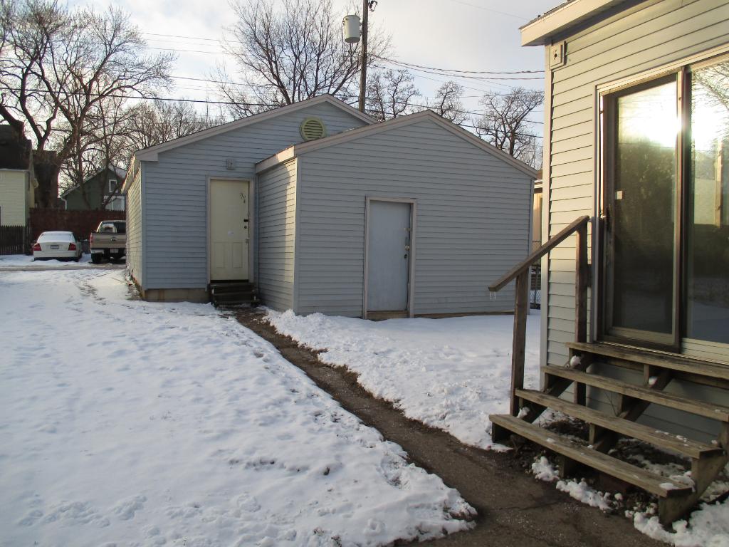 924 Beech Street, Saint Paul, MN 55106