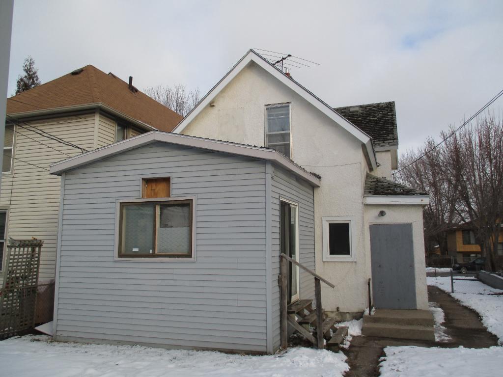 924 Beech Street, Saint Paul, MN 55106