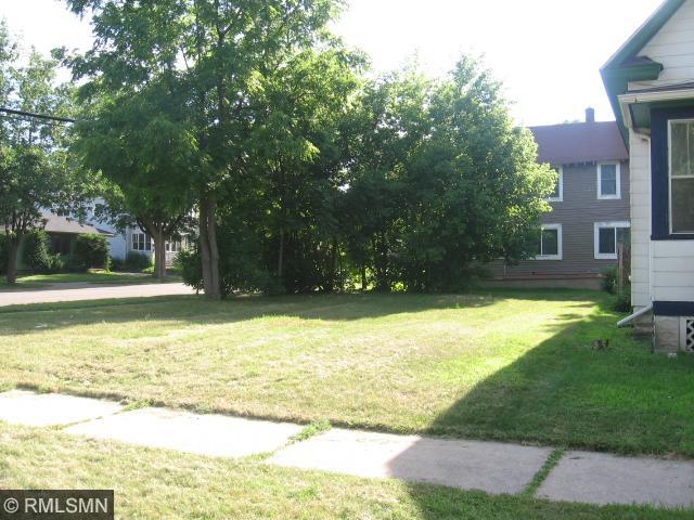 960 Duchess Street, Saint Paul, MN 55106