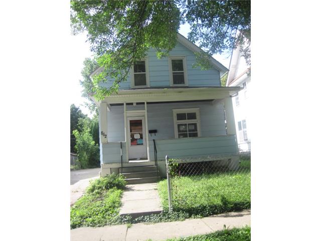 862 4th St ESaint Paul, MN, 55106Ramsey County