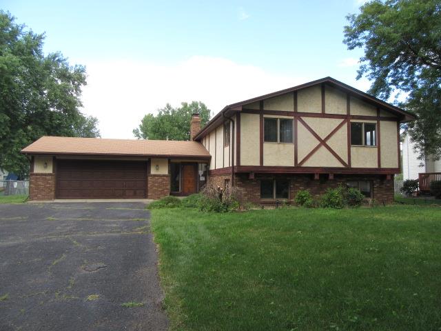 883 Westwind DrLittle Canada, MN, 55109Ramsey County