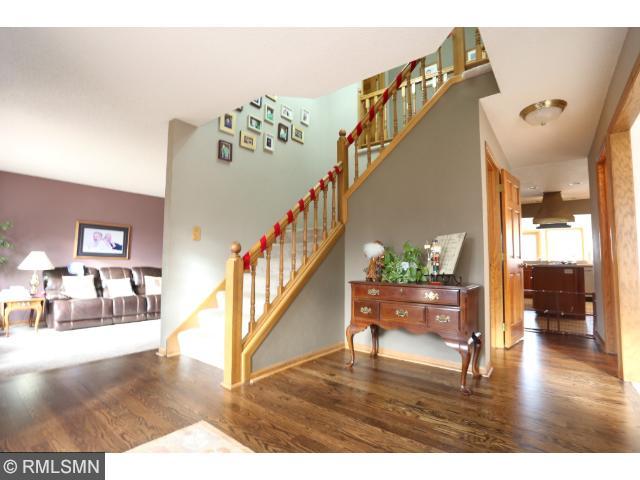 6080 Woodchuck Circle, White Bear Lake, MN 55110