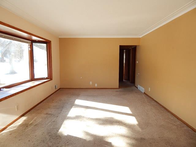 663 Shryer Ave WRoseville, MN, 55113Ramsey County