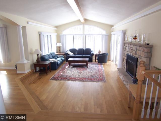 230 Marie Avenue W, West Saint Paul, United States 55118