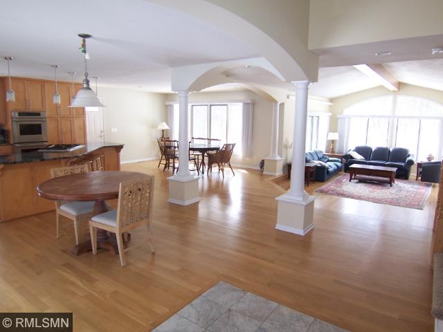 230 Marie Avenue W, West Saint Paul, United States 55118