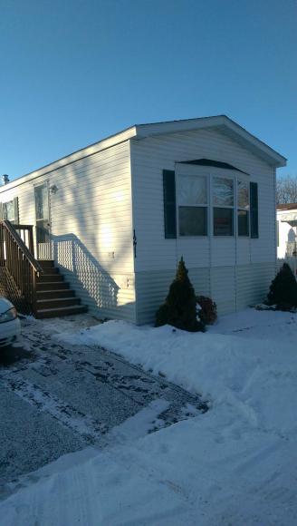 Beaver Lake Estates 1271 Deerfield DrMaplewood, MN 55119