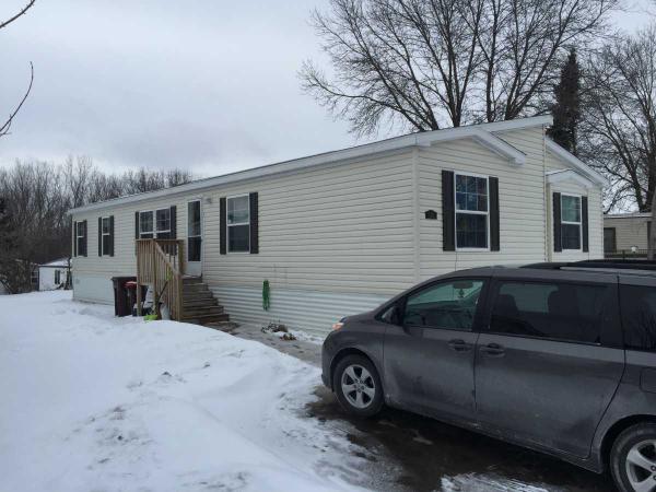 Rolling Hills Estates 1325 Birchview Dr.Maplewood, MN 55119