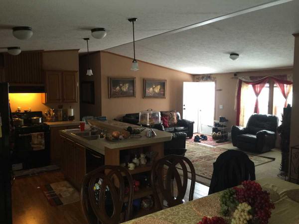 Rolling Hills Estates 1325 Birchview Dr.Maplewood, MN 55119
