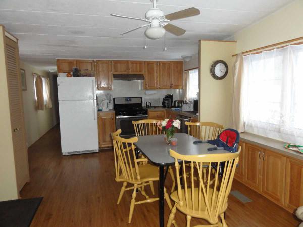 Beaver Lake Estates 1212 Deerfield DriveMaplewood, MN 55119