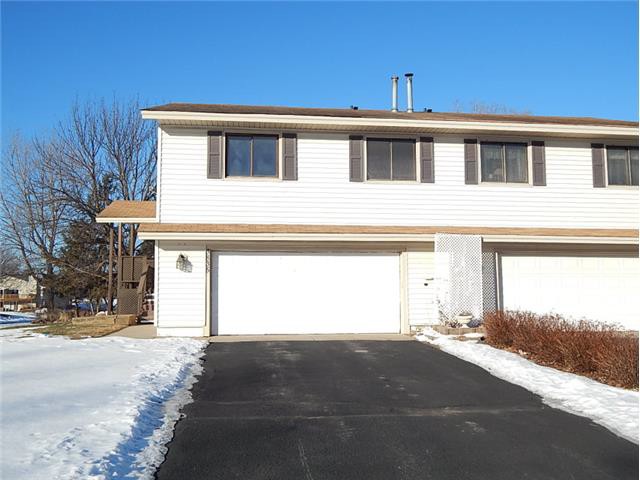3835 Deercliff CtEagan, MN, 55123Dakota County